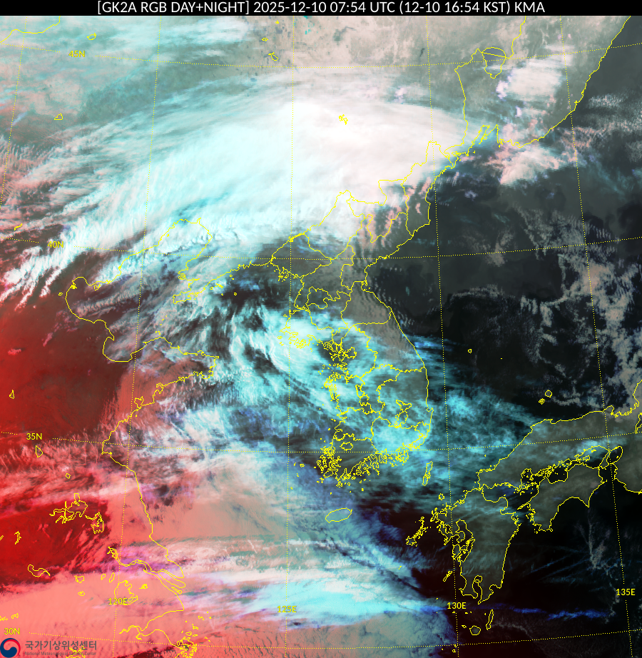 Satellite : 202512100754